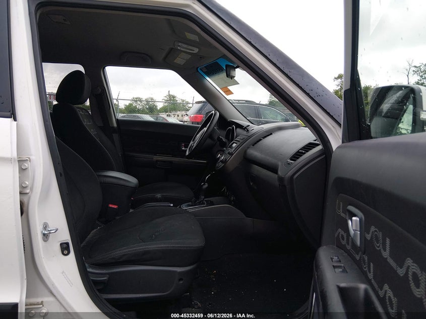 2012 Kia Soul VIN KNDJT2A65C7472622 IAAI salvage auction — LEFT SIDE, Salvage (Ohio), sold $250 on 2026-07-14 (photo 5)