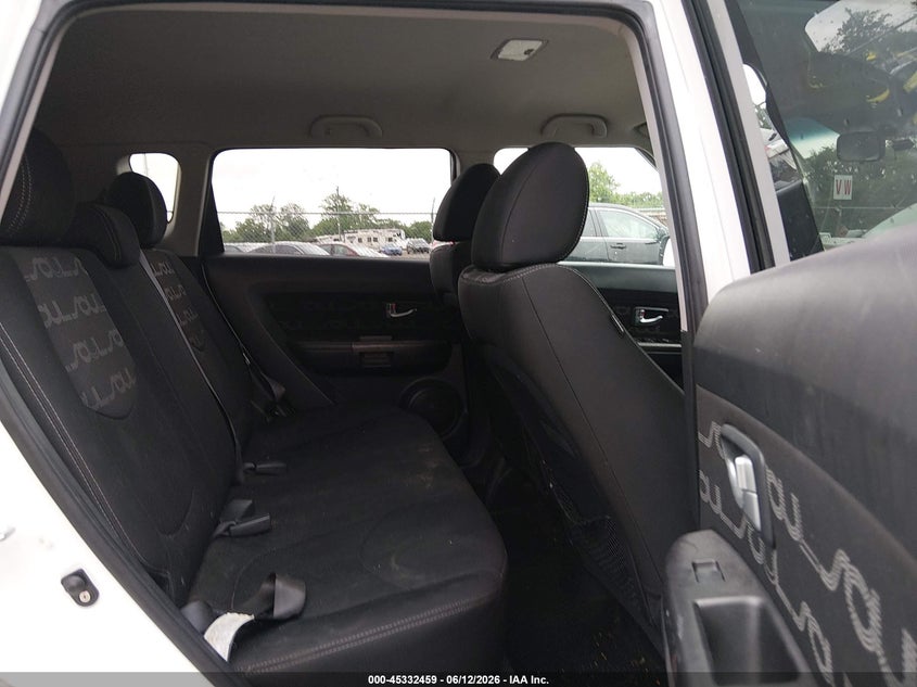 2012 Kia Soul VIN KNDJT2A65C7472622 IAAI salvage auction — LEFT SIDE, Salvage (Ohio), sold $250 on 2026-07-14 (photo 8)