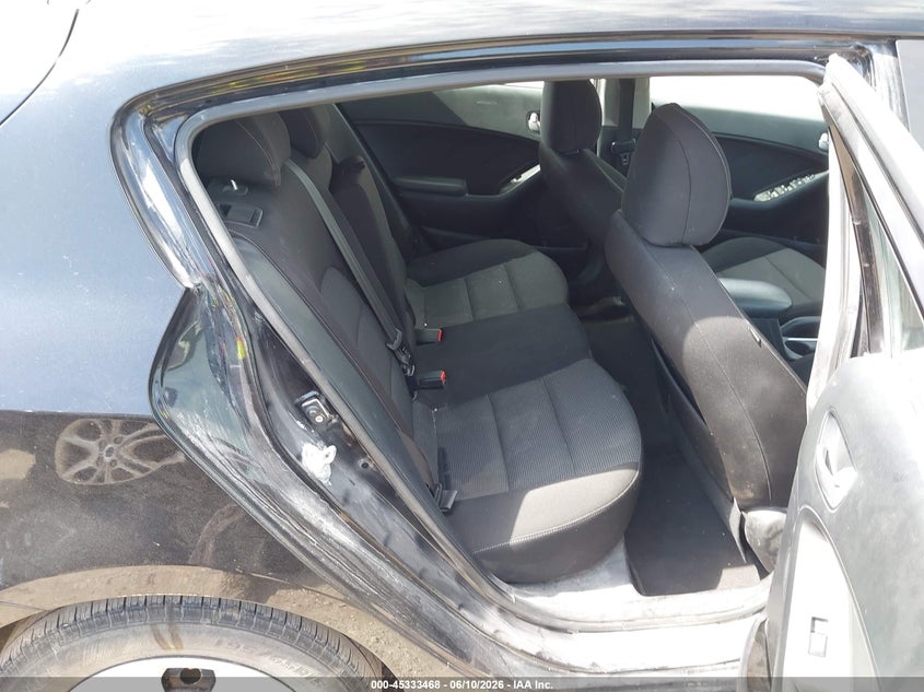 2017 Kia Forte VIN KNAFK5A8XH5690504 IAAI salvage auction — FRONT END, Salvage (Iowa), sold $425 on 2026-07-27 (photo 8)
