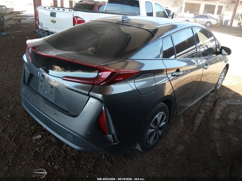 2018 Toyota Prius VIN JTDKARFPXJ3098596 IAAI salvage auction — LEFT FRONT, Salvage Title, sold $7,500 on 2026-07-10 (photo 4)