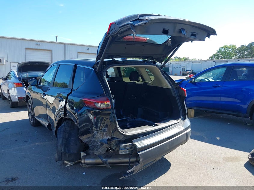 2025 Nissan Rogue VIN JN8BT3BBXSW150198 IAAI salvage auction — LEFT SIDE, Salvage Title, sold $5,100 on 2026-07-14 (photo 3)