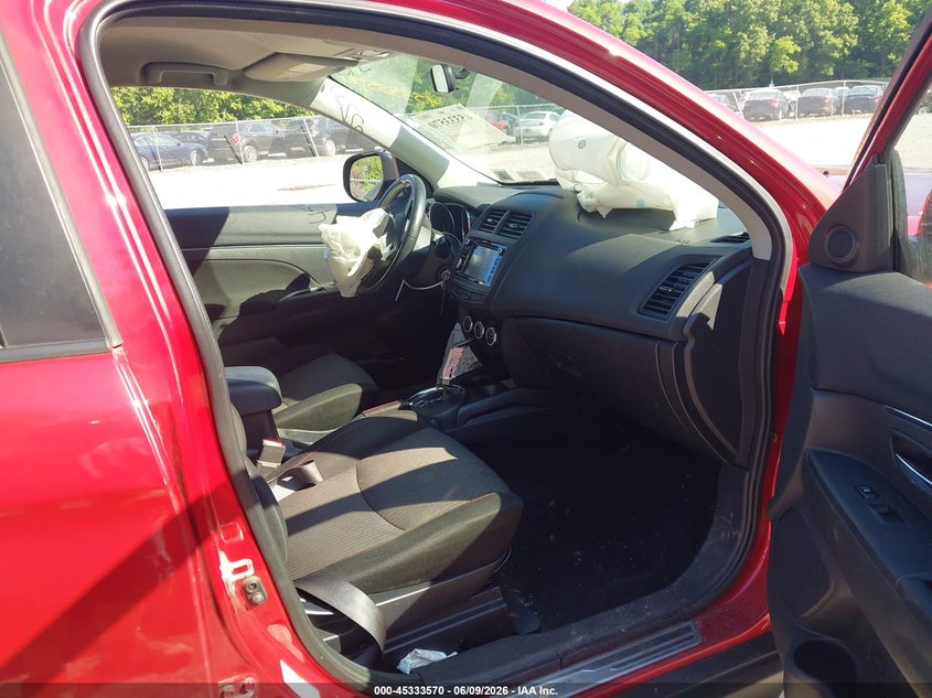 2017 Mitsubishi Outlander VIN JA4AR3AU4HZ054013 IAAI salvage auction — FRONT END, Salvage Title, sold $525 on 2026-07-07 (photo 5)