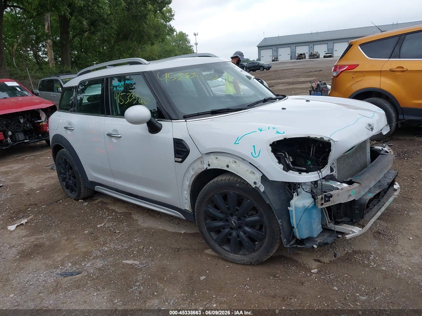 2017 Mini Countryman VIN WMZYS7C33H3E07268 IAAI salvage auction — FRONT END, Salvage Title, sold $2,100 on 2026-07-15 (photo 1)