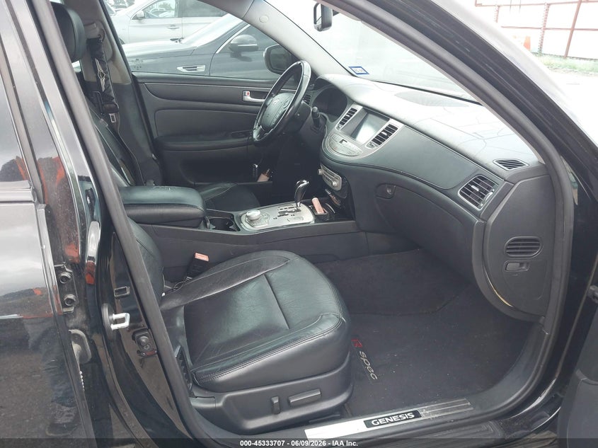 2013 Hyundai Genesis VIN KMHGC4DH0DU257151 IAAI salvage auction — NORMAL WEAR, Original (Texas), sold $325 on 2026-07-08 (photo 5)