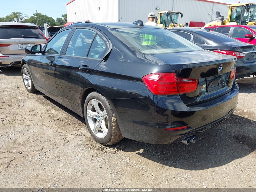 2014 BMW 3er VIN WBA3C1C58EK110577 IAAI salvage auction — NORMAL WEAR, Salvage Title, sold $1,025 on 2026-07-28 (photo 3)