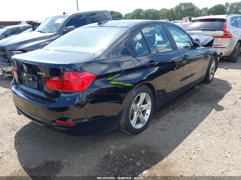 2014 BMW 3er VIN WBA3C1C58EK110577 IAAI salvage auction — NORMAL WEAR, Salvage Title, sold $1,025 on 2026-07-28 (photo 4)