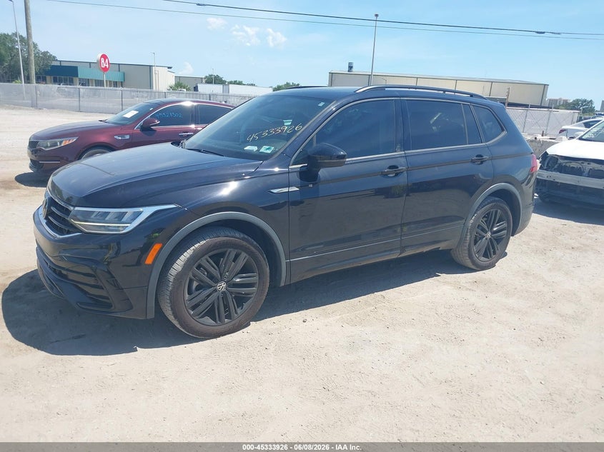 2022 Volkswagen Tiguan VIN 3VVCB7AX7NM097294 IAAI salvage auction — RIGHT SIDE, Rebuildable (Florida), sold $9,550 on 2026-07-28 (photo 2)