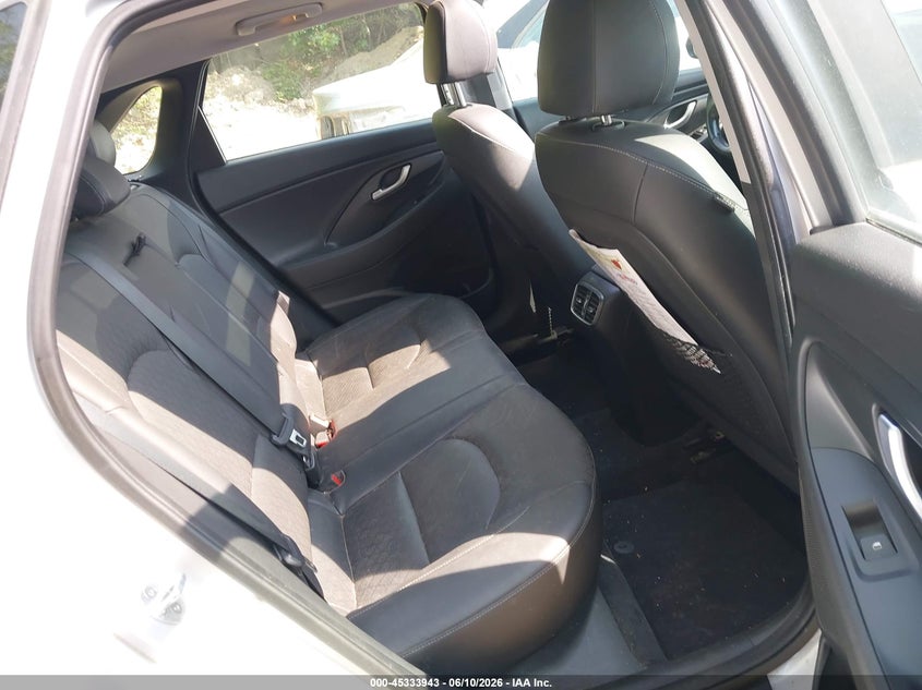 2018 Hyundai Elantra VIN KMHH35LE7JU076271 IAAI salvage auction — SIDE, Salvage (Massachusetts), sold $2,550 on 2026-07-10 (photo 8)