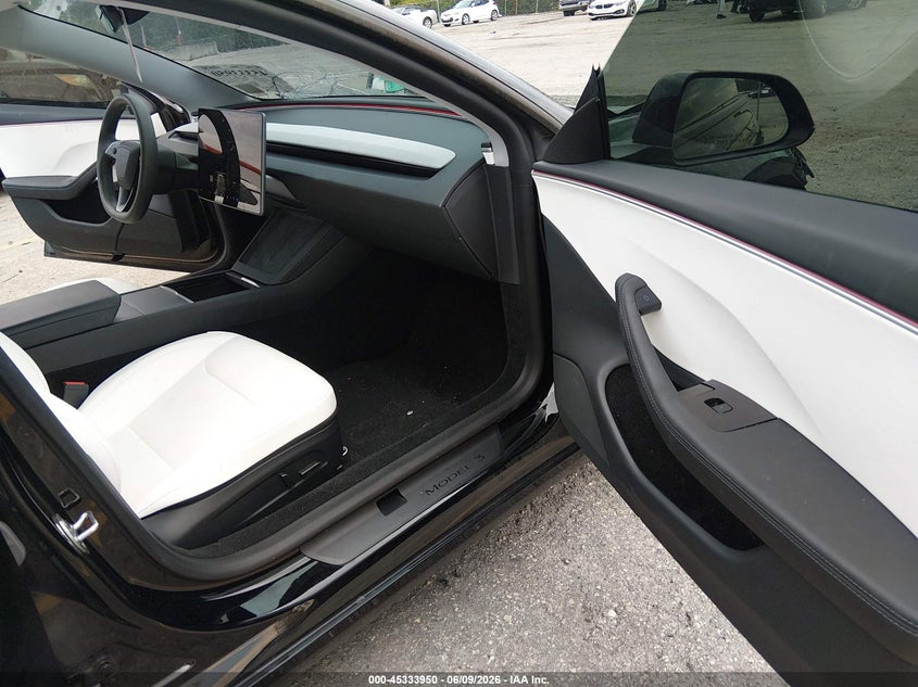 2025 Tesla Model 3 VIN 5YJ3E1EA3SF940674 IAAI salvage auction — FRONT END, Rebuildable (Florida), sold $13,900 on 2026-07-30 (photo 5)