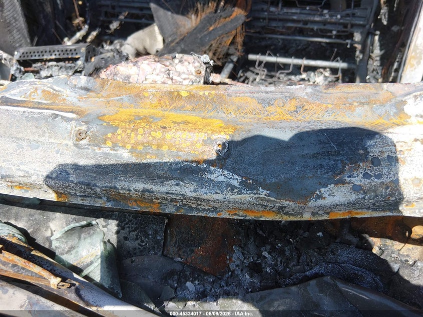 2008 Toyota Rav4 VIN JTMBD33V786069380 IAAI salvage auction — EXTERIOR BURN, Parts Only Bos (Minnesota), sold $50 on 2026-07-13 (photo 9)