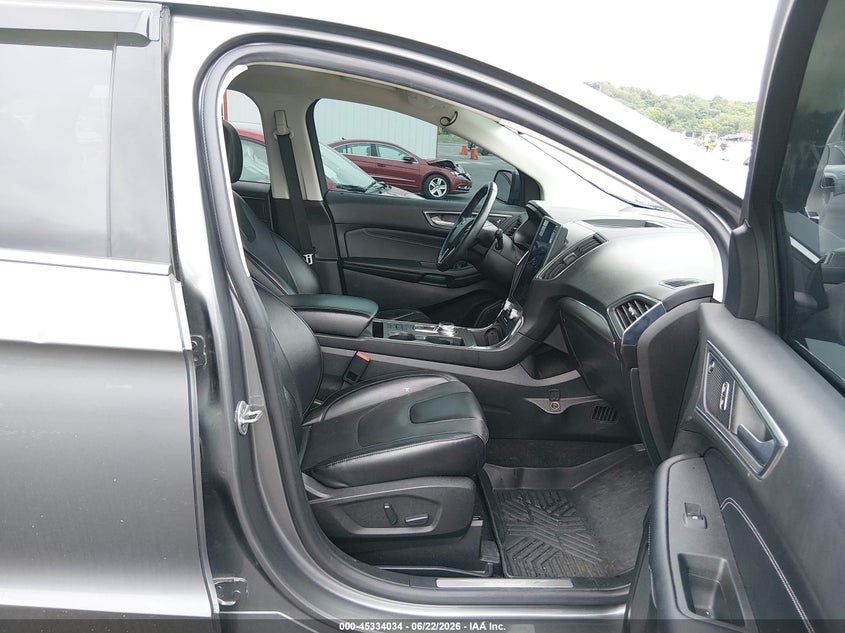 2022 Ford Edge VIN 2FMPK4K93NBB04320 IAAI salvage auction — HAIL, Salvage Title, sold $8,750 on 2026-08-18 (photo 5)