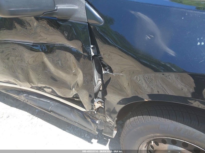 2011 Nissan Rogue sport VIN JN8AS5MV6BW272686 IAAI salvage auction — RIGHT SIDE, Salvage (Massachusetts), sold $100 on 2026-07-14 (photo 6)