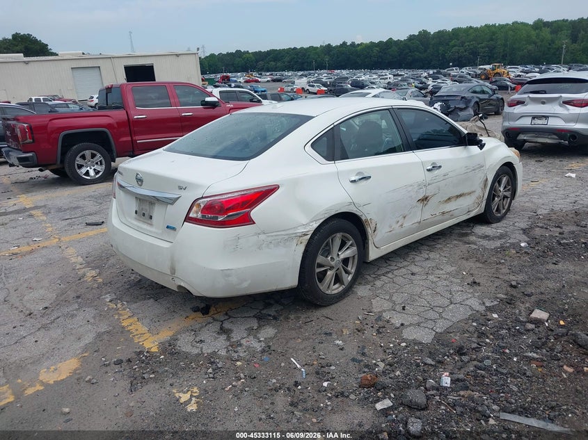 2013 Nissan Altima VIN 1N4AL3AP2DN405333 IAAI salvage auction — RIGHT SIDE, Salvage Title, sold $350 on 2026-07-19 (photo 4)