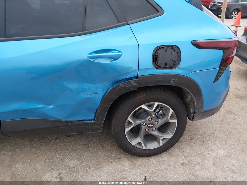 2026 Chevrolet Trax VIN KL77LHEP9TC054830 IAAI salvage auction — SIDE, Salvage Title, sold $1,050 on 2026-07-31 (photo 6)