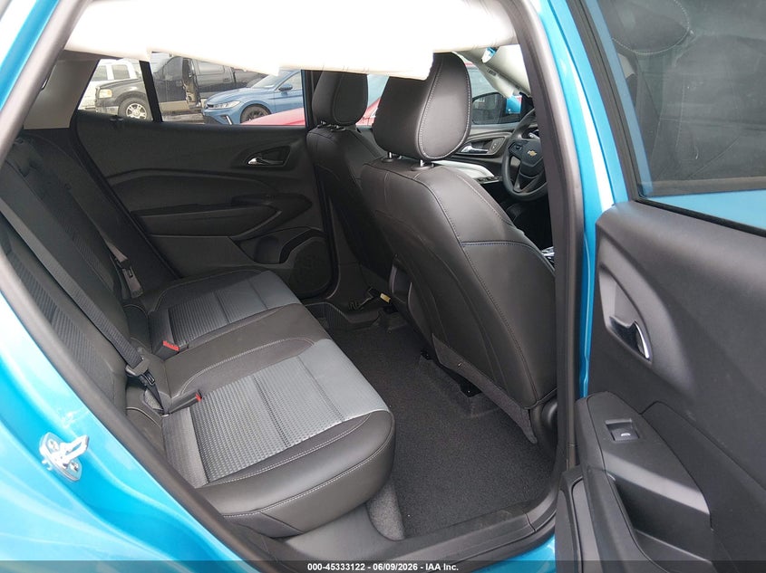 2026 Chevrolet Trax VIN KL77LHEP9TC054830 IAAI salvage auction — SIDE, Salvage Title, sold $1,050 on 2026-07-31 (photo 8)