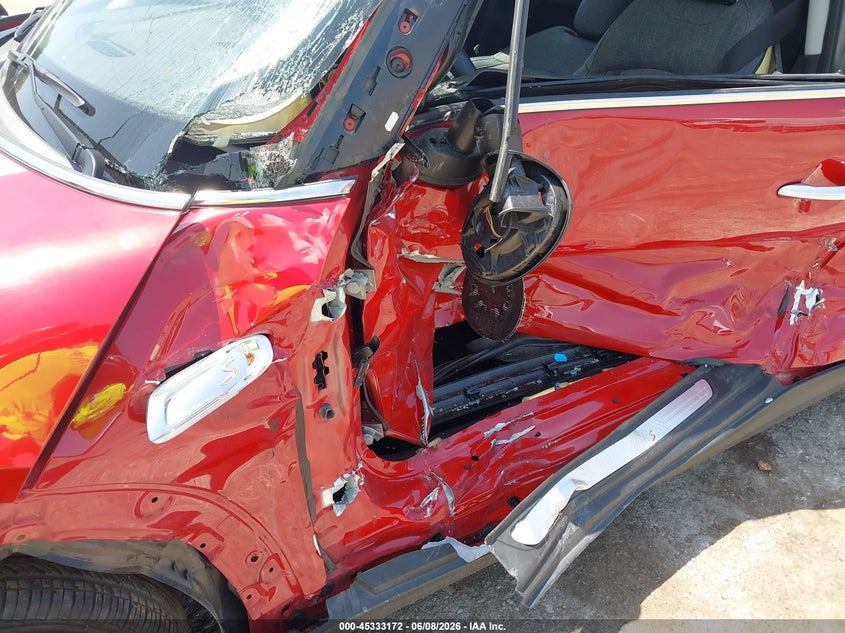 2017 Mini Hard top VIN WMWXP7C51H3B93506 IAAI salvage auction — SIDE, Junk (Oklahoma), sold $1,500 on 2026-07-22 (photo 6)