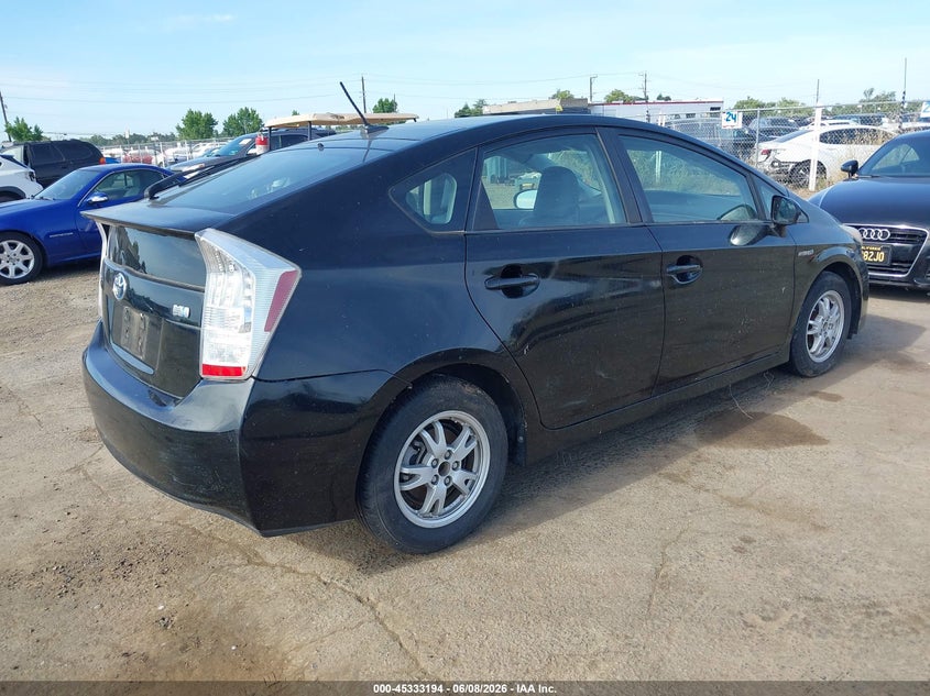 2010 Toyota Prius VIN JTDKN3DU3A0051051 IAAI salvage auction — NORMAL WEAR, Salvage Title - Dealer (California), sold $1,100 on 2026-07-08 (photo 4)