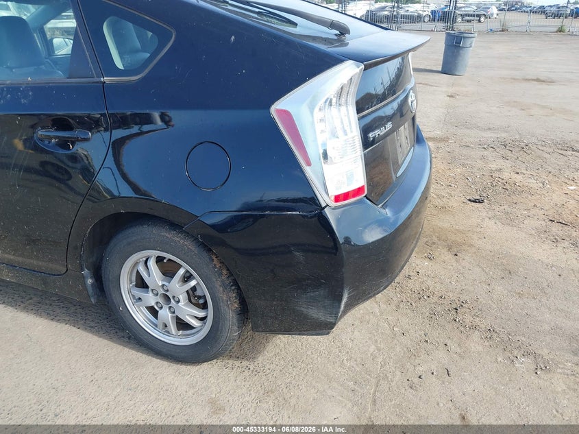 2010 Toyota Prius VIN JTDKN3DU3A0051051 IAAI salvage auction — NORMAL WEAR, Salvage Title - Dealer (California), sold $1,100 on 2026-07-08 (photo 6)