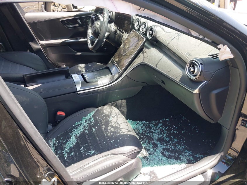 2025 Mercedes-benz C-klasse VIN W1KAF4GB9SR251895 IAAI salvage auction — ROLLOVER, Salvage Title, sold $7,500 on 2026-07-21 (photo 5)