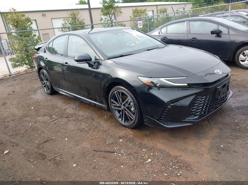 2025 Toyota Camry VIN 4T1DAACKXSU142381 — IAAI salvage auction photo