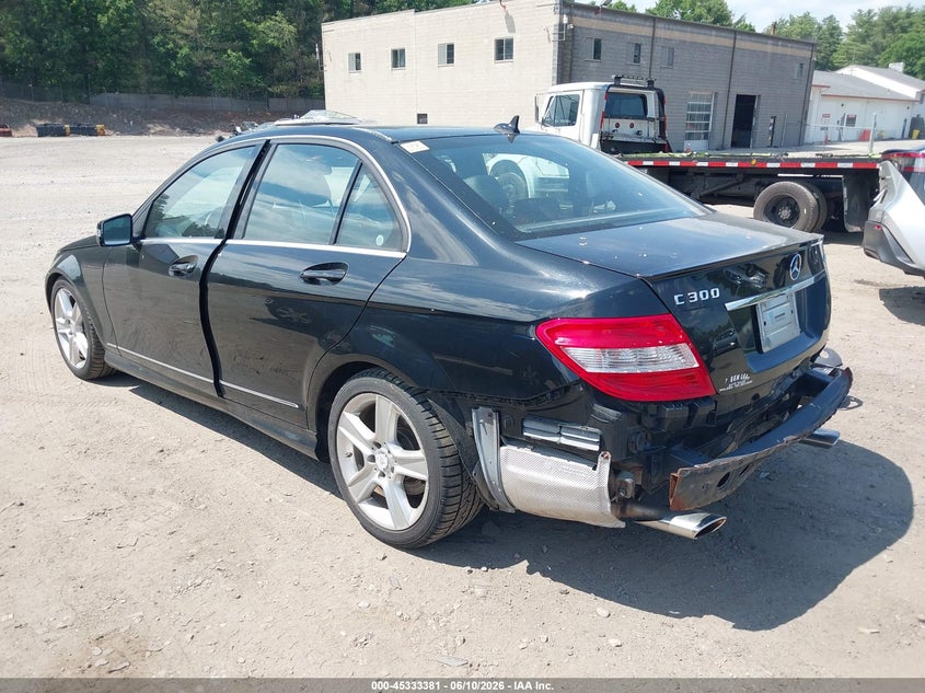 2011 Mercedes-benz C-klasse VIN WDDGF8BB6BR180339 IAAI salvage auction — REAR END, Clear (Massachusetts), sold $1,050 on 2026-07-19 (photo 3)