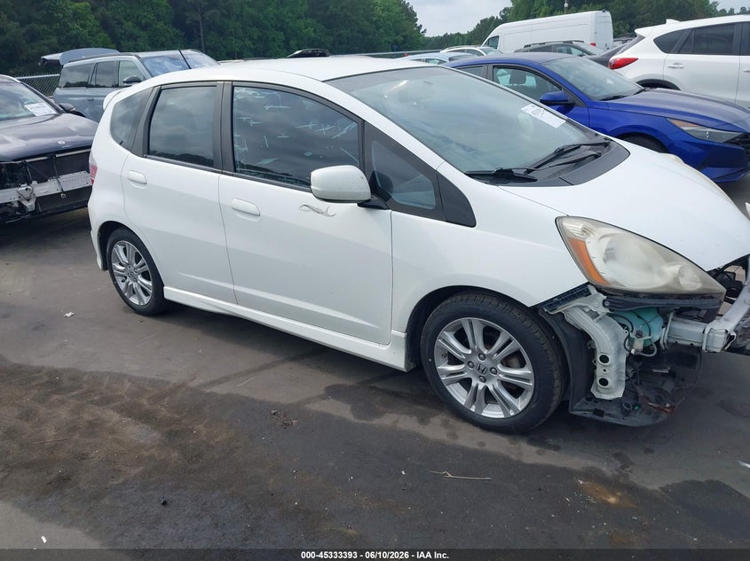 2011 Honda Fit VIN JHMGE8H52BC000984 IAAI salvage auction — FRONT END, Salvage (North Carolina), sold $1,000 on 2026-07-09 (photo 1)