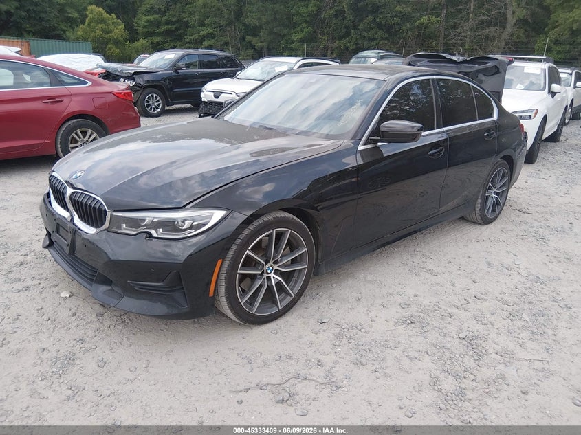 2019 BMW 3er VIN WBA5R1C50KFH14591 IAAI salvage auction — REAR END, Salvage Title, sold $6,400 on 2026-07-28 (photo 2)