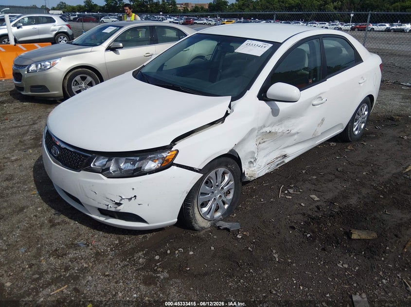 2012 Kia Forte VIN KNAFT4A2XC5553655 IAAI salvage auction — LEFT FRONT, Salvage Title, sold $950 on 2026-07-16 (photo 6)