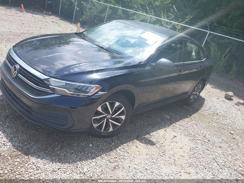 2024 Volkswagen Jetta VIN 3VW5M7BU4RM046800 IAAI salvage auction — HAIL, Salvage (Iowa), sold $10,300 on 2026-07-28 (photo 2)
