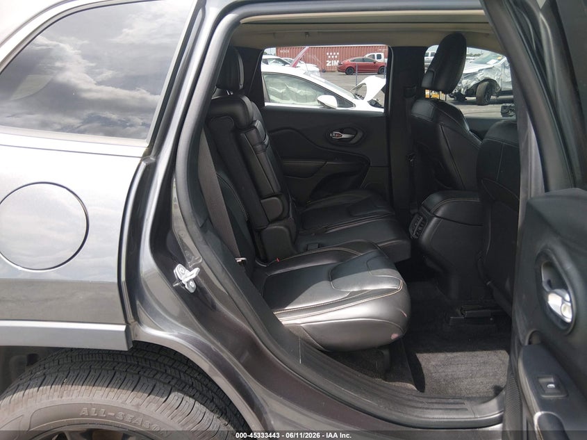 2015 Jeep Cherokee VIN 1C4PJMDS6FW704773 IAAI salvage auction — RIGHT FRONT, Salvage (Missouri), sold $1,100 on 2026-07-10 (photo 8)