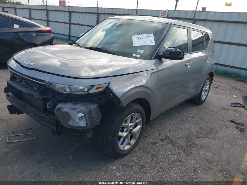 2022 Kia Soul VIN KNDJ23AU6N7808109 IAAI salvage auction — FRONT END, Salvage Title, sold $2,100 on 2026-08-02 (photo 2)