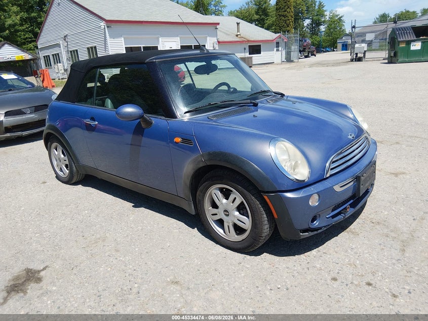 2005 Mini Cooper VIN WMWRF33575TF63633 IAAI salvage auction — NORMAL WEAR, Original (Maine), sold $300 on 2026-07-13 (photo 1)
