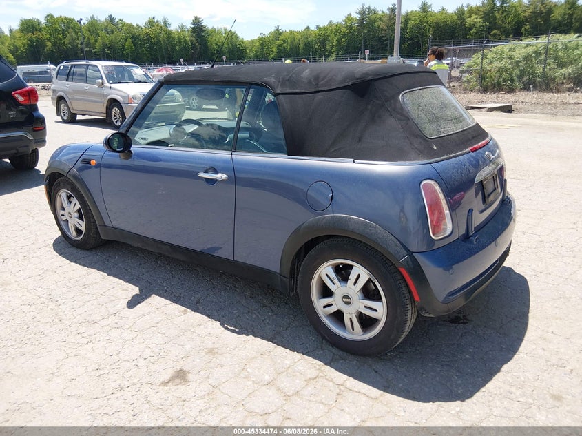 2005 Mini Cooper VIN WMWRF33575TF63633 IAAI salvage auction — NORMAL WEAR, Original (Maine), sold $300 on 2026-07-13 (photo 3)
