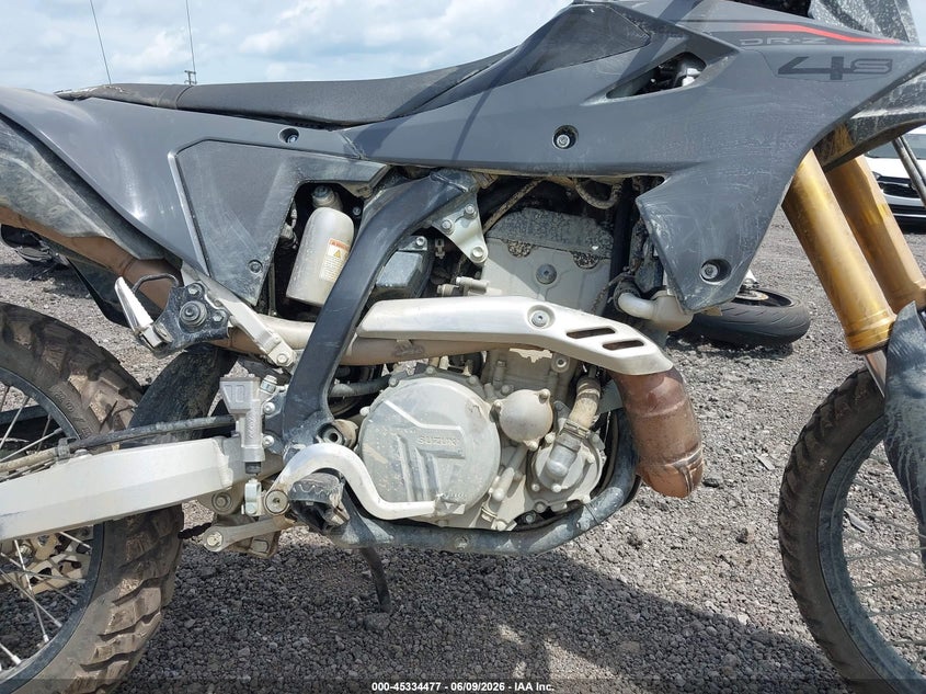2025 Suzuki Dr-z VIN JS1ER11E3S7101257 IAAI salvage auction — LEFT FRONT, Salvage Title, sold $2,700 on 2026-07-15 (photo 8)