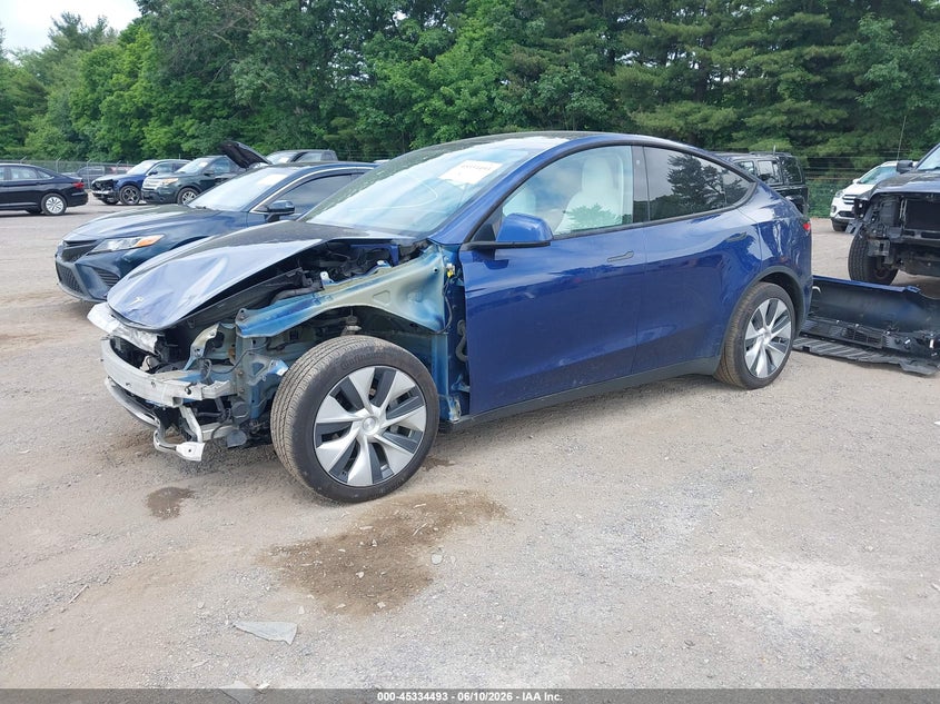 2020 Tesla Model y VIN 5YJYGDEE3LF021277 IAAI salvage auction — FRONT END, Salvage (Ohio), sold $8,200 on 2026-07-31 (photo 2)
