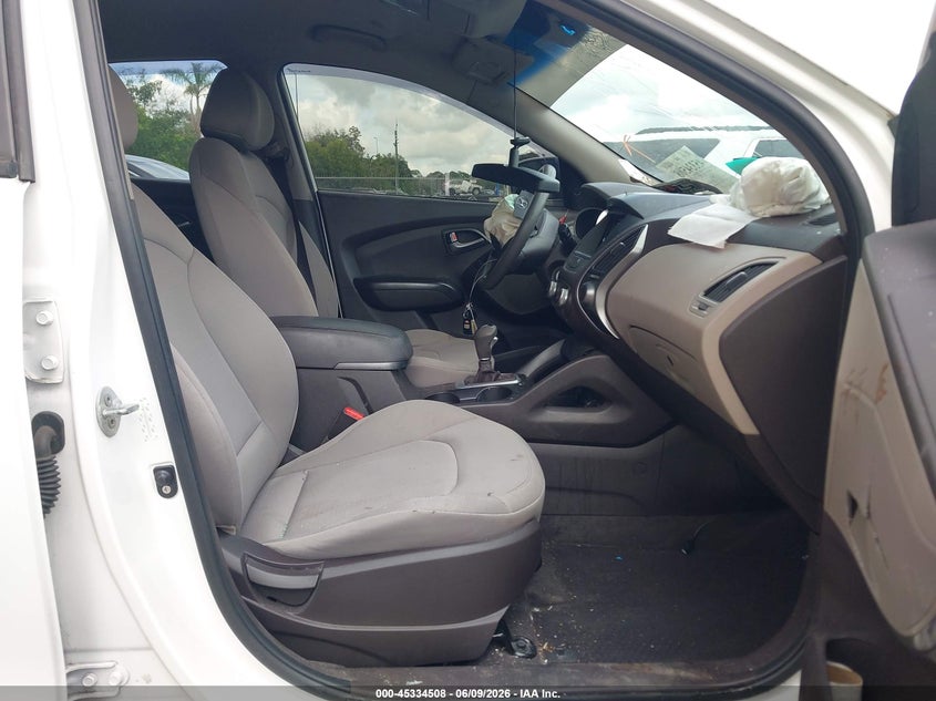 2014 Hyundai Tucson VIN KM8JT3AF4EU926901 IAAI salvage auction — FRONT END, Rebuildable (Florida), sold $1,500 on 2026-07-27 (photo 5)