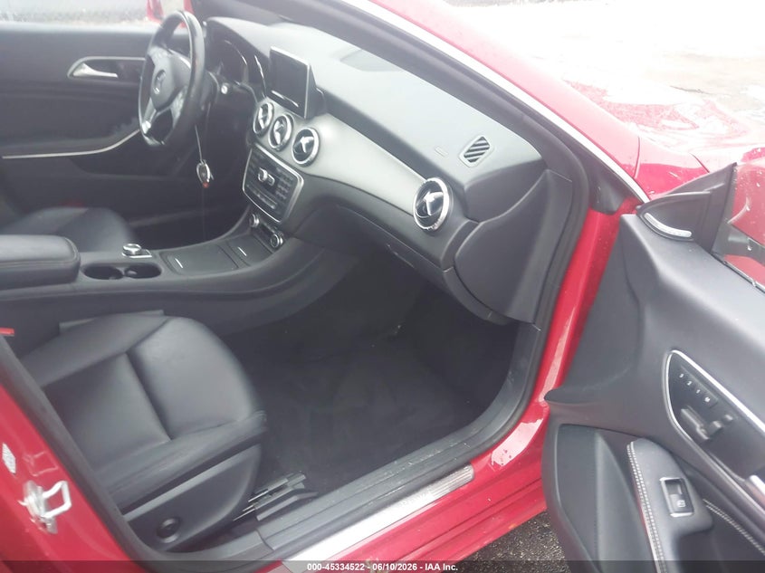 2014 Mercedes-benz Cla-klasse VIN WDDSJ4EB0EN152349 IAAI salvage auction — REAR END, Rebuildable (Florida), sold $4,600 on 2026-07-14 (photo 5)