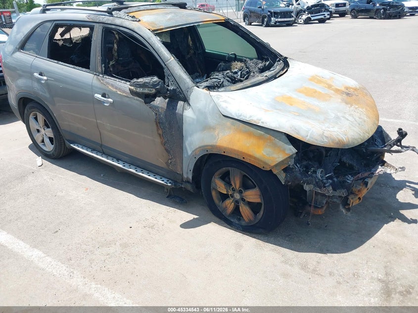 2013 Kia Sorento VIN 5XYKU4A69DG323969 IAAI salvage auction — BURN, Non-Repairable (Tennessee), sold $150 on 2026-07-14 (photo 1)