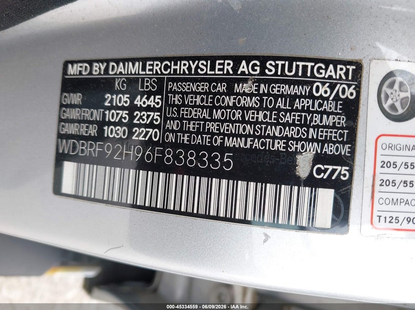 2006 Mercedes-benz C-klasse VIN WDBRF92H96F838335 IAAI salvage auction — SIDE, Clear (New York), sold $475 on 2026-07-19 (photo 9)