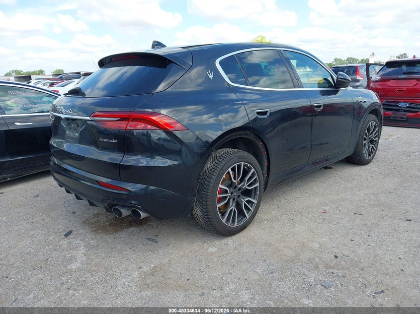 2024 Maserati Grecale VIN ZN6PMDAA2R7447417 IAAI salvage auction — HAIL, Original (Texas), sold $24,550 on 2026-08-04 (photo 4)