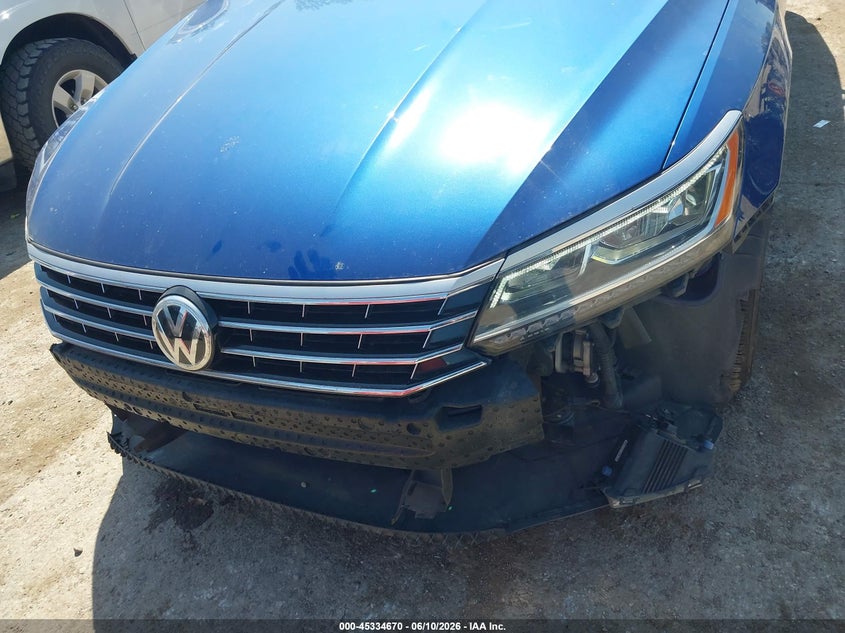 2017 Volkswagen Passat VIN 1VWBT7A39HC080083 IAAI salvage auction — FRONT END, Salvage Title, sold $2,250 on 2026-07-29 (photo 6)