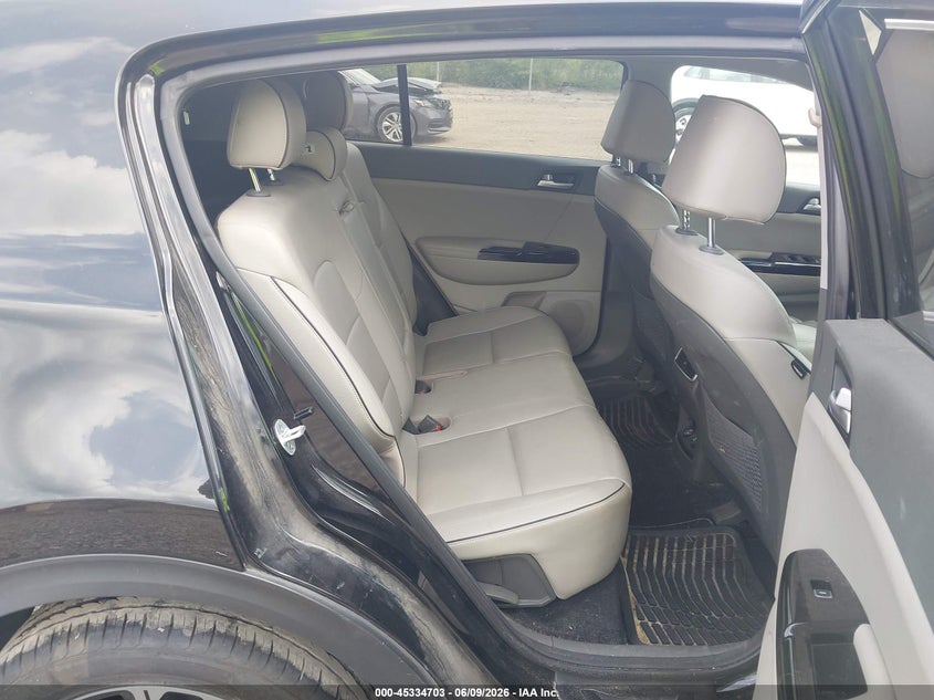 2018 Kia Sportage VIN KNDPNCAC7J7420695 IAAI salvage auction — LEFT REAR, Salvage (Pennsylvania), sold $3,350 on 2026-07-28 (photo 8)