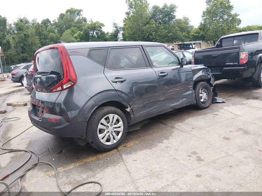 2020 Kia Soul VIN KNDJ23AU2L7014141 IAAI salvage auction — SIDE, Salvage - Greater Than 75% (Maryland), sold $1,300 on 2026-07-08 (photo 4)