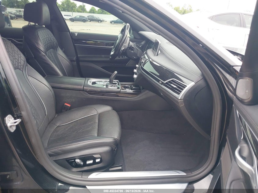 2019 BMW 7er VIN WBA7F0C56KGM24861 IAAI salvage auction — LEFT FRONT, Salvage Title, sold $11,850 on 2026-08-21 (photo 5)