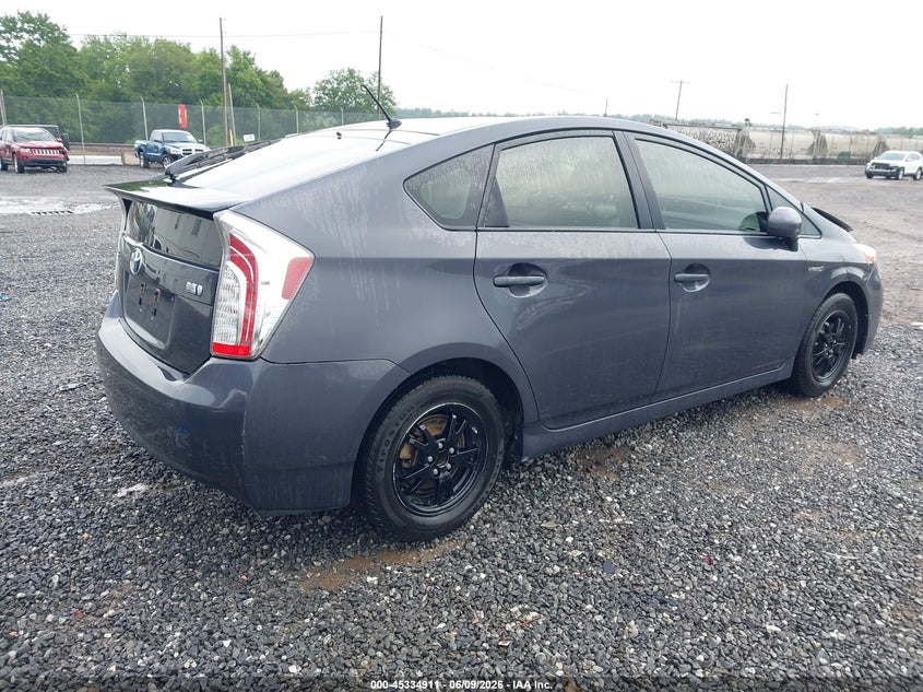 2015 Toyota Prius VIN JTDKN3DU8F1991105 IAAI salvage auction — FRONT END, Salvage Title, sold $875 on 2026-07-17 (photo 4)
