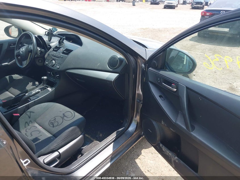 2012 Mazda 3 VIN JM1BL1V70C1700837 IAAI salvage auction — FRONT & REAR, Salvage Title, sold $450 on 2026-07-15 (photo 5)