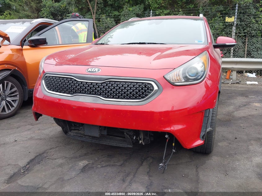 2017 Kia Niro VIN KNDCC3LC3H5047761 IAAI salvage auction — FRONT END, Salvage Title, sold $4,075 on 2026-07-09 (photo 6)