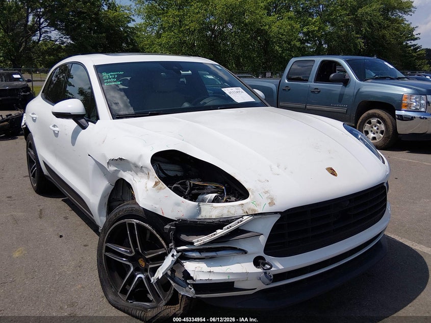 2021 Porsche Macan VIN WP1AA2A56MLB00369 IAAI salvage auction — RIGHT FRONT, Salvage (New Jersey), sold $14,200 on 2026-08-02 (photo 6)