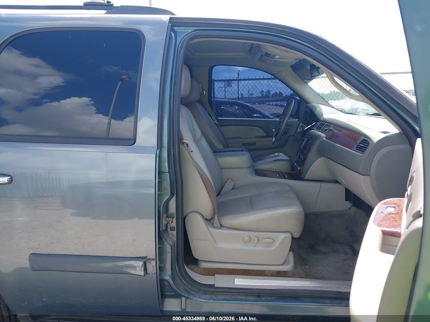 2008 Chevrolet Tahoe VIN 1GNFC13038R151982 IAAI salvage auction — LEFT REAR, Salvage (Texas), sold $1,925 on 2026-07-09 (photo 5)