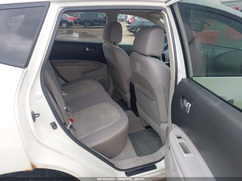 2010 Nissan Rogue VIN JN8AS5MV6AW107736 IAAI salvage auction — NORMAL WEAR, Clear (Illinois), sold $400 on 2026-07-15 (photo 8)